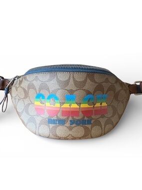 💯 Authentic Coach Brown Signature Canvas Belt Bag with Graffiti Logo